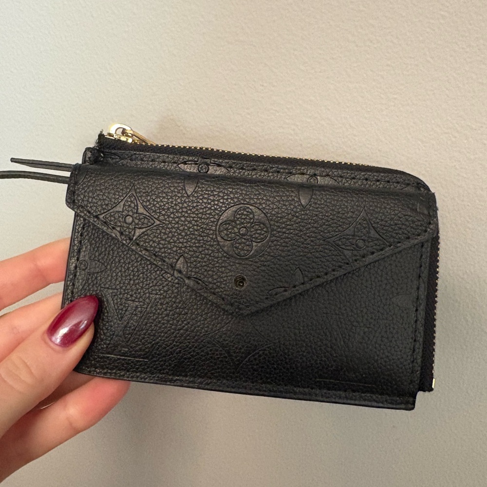 Black wallet